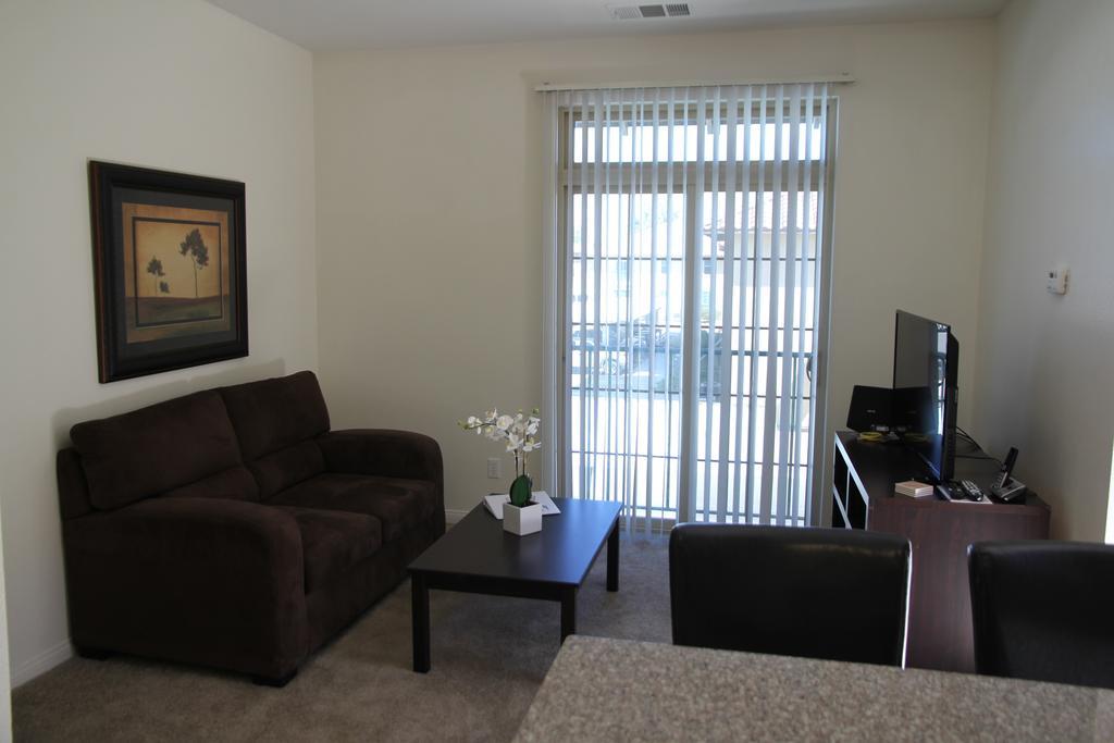 On-Base Suites Fort Irwin Ngoại thất bức ảnh
